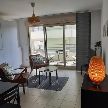Studio Vogue Au Large Apartment